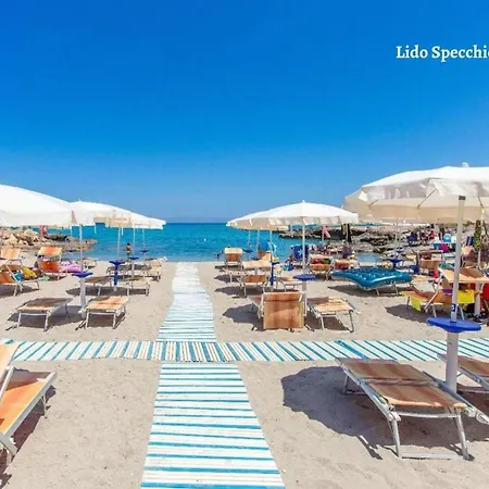 Bester-preis-50-meter-vom-meer-entfernt-privater-parkplatz Apartamento *