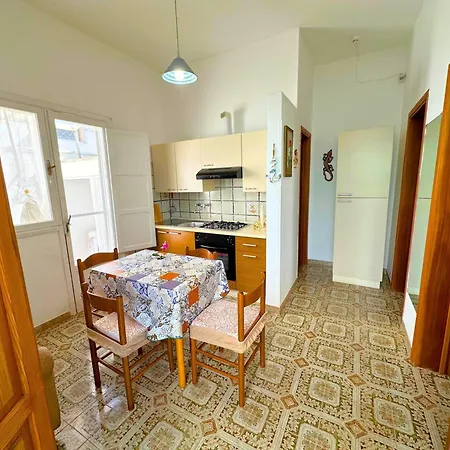 Apartamento Bester-preis-50-meter-vom-meer-entfernt-privater-parkplatz