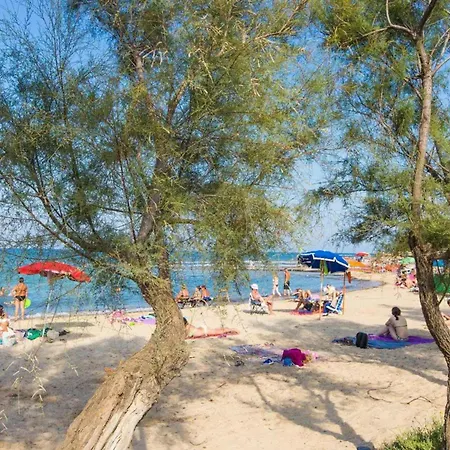 Bester-preis-50-meter-vom-meer-entfernt-privater-parkplatz